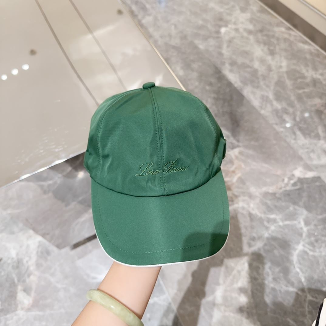 Loro Piana Caps